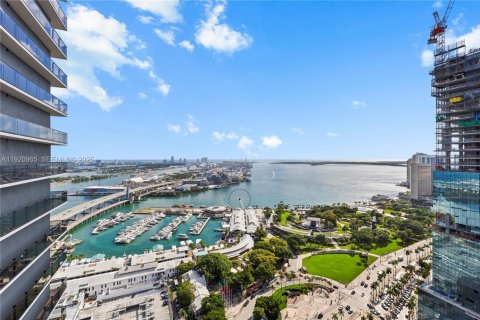 Купить кондоминиум в Майами, Флорида 1 спальня, 52.03м2, № 1983534 - фото 16