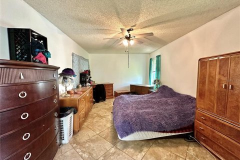 House in Ocala, Florida 3 bedrooms, 142.23 sq.m. № 1884195 - photo 9