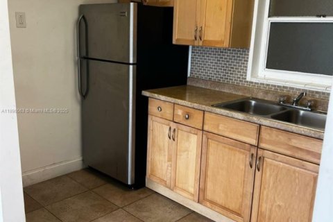 Copropriété à louer à Miami, Floride: 1 chambre, 65.03 m2 № 1943372 - photo 8