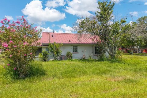 House in Lake Wales, Florida 2 bedrooms, 105.91 sq.m. № 2237768 - photo 17