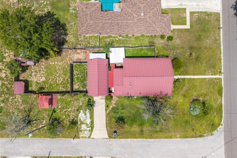 House in Lake Wales, Florida 2 bedrooms, 105.91 sq.m. № 2237768 - photo 19