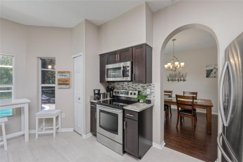 Villa ou maison à vendre à Odessa, Floride: 3 chambres, 215.53 m2 № 1899994 - photo 25