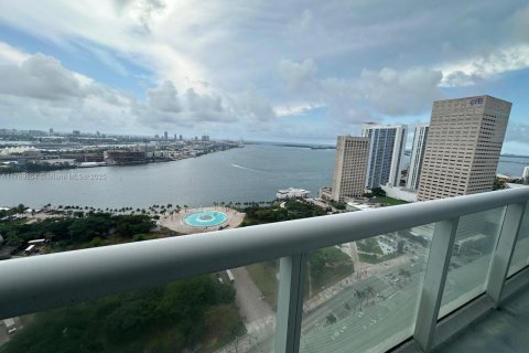 Copropriété à vendre à Miami, Floride: 2 chambres, 126.07 m2 № 1862171 - photo 2