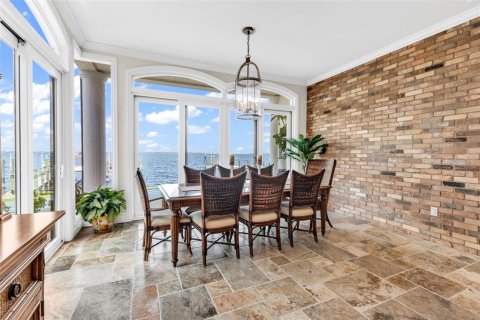 Casa en venta en Punta Gorda, Florida, 5 dormitorios, 510.96 m2 № 2431031 - foto 10