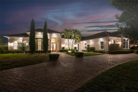 House in Davie, Florida 4 bedrooms, 375.14 sq.m. № 2068096 - photo 7