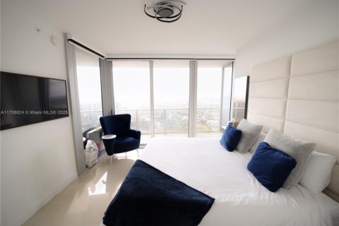 Condominio en venta en Miami, Florida, 2 dormitorios, 108.79 m2 № 1867575 - foto 19