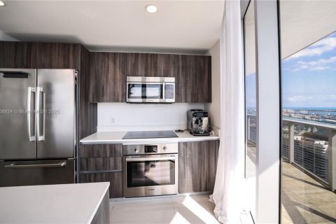 Condominio en venta en Miami, Florida, 2 dormitorios, 108.79 m2 № 1867575 - foto 15