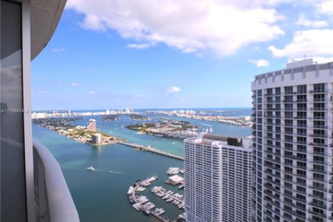 Condominio en venta en Miami, Florida, 2 dormitorios, 108.79 m2 № 1867575 - foto 1
