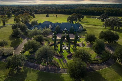 Villa ou maison à Micanopy, Floride 4 chambres, 962.56 m2 № 2217626