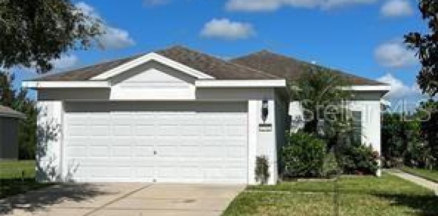 House in Parrish, Florida 3 bedrooms, 117.99 sq.m. № 2398782