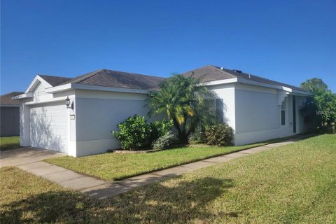 House in Parrish, Florida 3 bedrooms, 117.99 sq.m. № 2398782 - photo 3