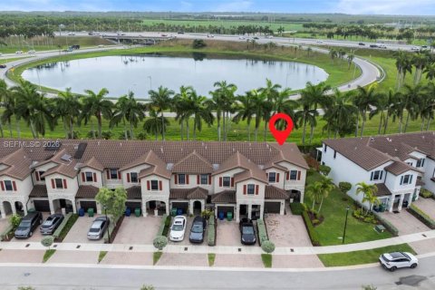 Villa ou maison à vendre à Homestead, Floride: 3 chambres, 124.02 m2 № 2011212 - photo 29