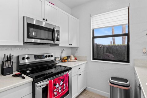 Villa ou maison à vendre à Homestead, Floride: 3 chambres, 124.02 m2 № 2011212 - photo 15