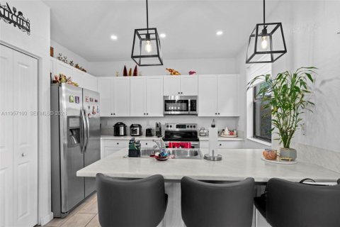 Villa ou maison à vendre à Homestead, Floride: 3 chambres, 124.02 m2 № 2011212 - photo 12