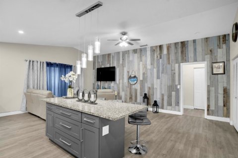 Casa en venta en West Palm Beach, Florida, 2 dormitorios, 106.56 m2 № 2088236 - foto 7