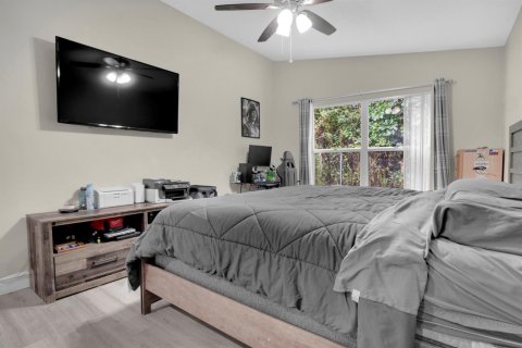 Casa en venta en West Palm Beach, Florida, 2 dormitorios, 106.56 m2 № 2088236 - foto 13