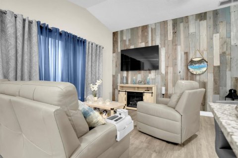 Casa en venta en West Palm Beach, Florida, 2 dormitorios, 106.56 m2 № 2088236 - foto 11