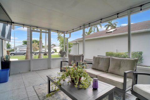 Casa en venta en West Palm Beach, Florida, 2 dormitorios, 106.56 m2 № 2088236 - foto 24