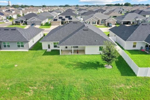 House in Ocala, Florida 4 bedrooms, 278.71 sq.m. № 1906276 - photo 5