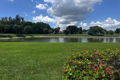 Copropriété à louer à Margate, Floride: 1 chambre, 66.15 m2 № 1960997 - photo 3