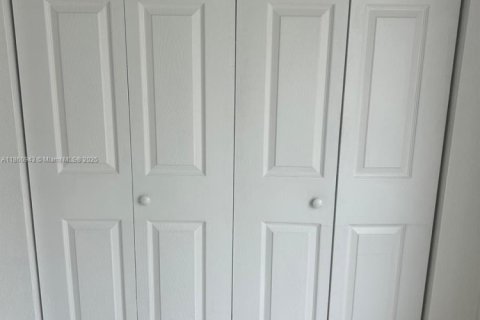 Copropriété à louer à Margate, Floride: 1 chambre, 66.15 m2 № 1960997 - photo 10