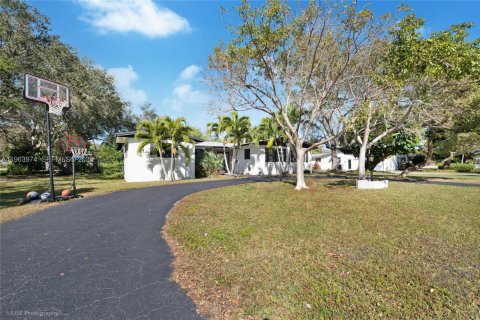 Купить виллу или дом в Пальметто-Бей, Флорида 4 спальни, 185.15м2, № 2026733 - фото 26