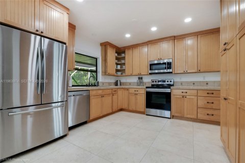 Купить виллу или дом в Пальметто-Бей, Флорида 4 спальни, 185.15м2, № 2026733 - фото 9