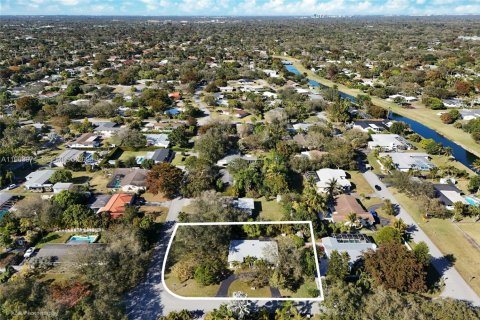 Купить виллу или дом в Пальметто-Бей, Флорида 4 спальни, 185.15м2, № 2026733 - фото 29