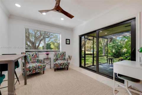 Купить виллу или дом в Пальметто-Бей, Флорида 4 спальни, 185.15м2, № 2026733 - фото 8
