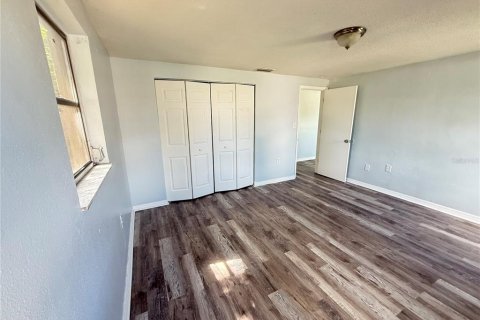 Casa en venta en Port Richey, Florida, 3 dormitorios, 115.11 m2 № 1879115 - foto 29