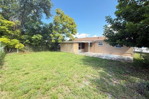 Casa en venta en Port Richey, Florida, 3 dormitorios, 115.11 m2 № 1879115 - foto 15