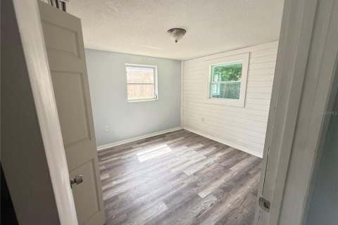 Casa en venta en Port Richey, Florida, 3 dormitorios, 115.11 m2 № 1879115 - foto 27
