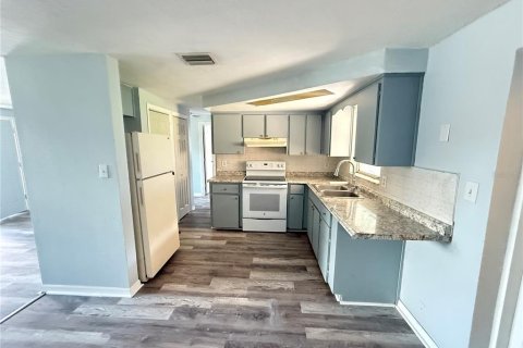 Casa en venta en Port Richey, Florida, 3 dormitorios, 115.11 m2 № 1879115 - foto 21