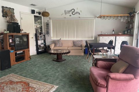 House in Palm Coast, Florida 3 bedrooms, 217.76 sq.m. № 1591653 - photo 4