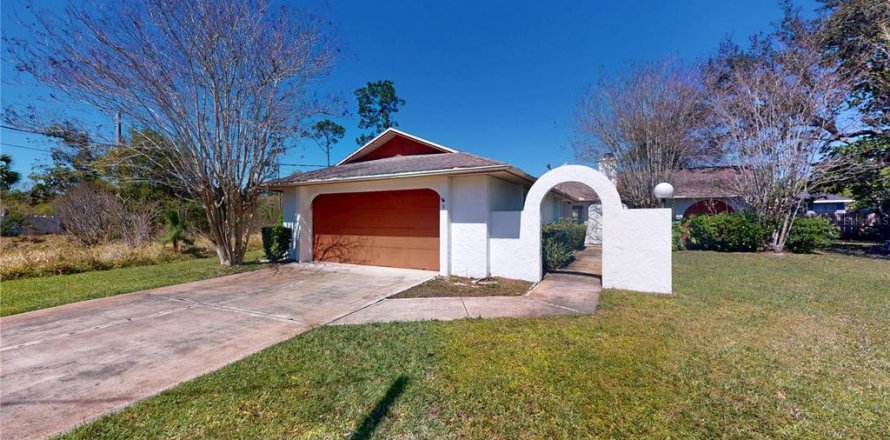 House in Palm Coast, Florida 3 bedrooms, 217.76 sq.m. № 1591653