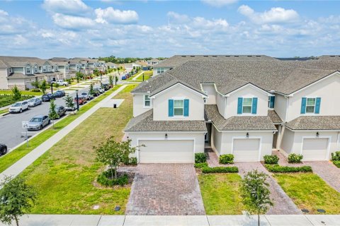 Touwnhouse à louer à Kissimmee, Floride: 3 chambres, 153.66 m2 № 2150110 - photo 2