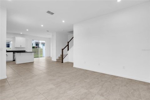 Touwnhouse à louer à Kissimmee, Floride: 3 chambres, 153.66 m2 № 2150110 - photo 9