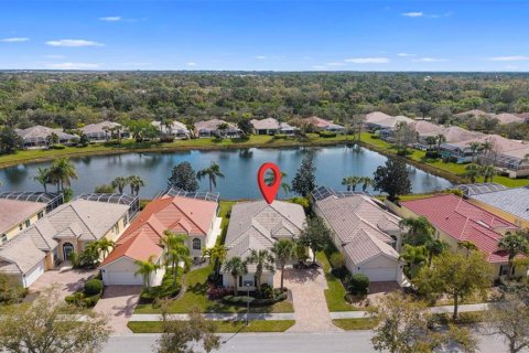 Villa ou maison à vendre à Sarasota, Floride: 3 chambres, 186.55 m2 № 2141893 - photo 2