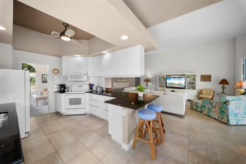 Villa ou maison à vendre à Sarasota, Floride: 3 chambres, 186.55 m2 № 2141893 - photo 6