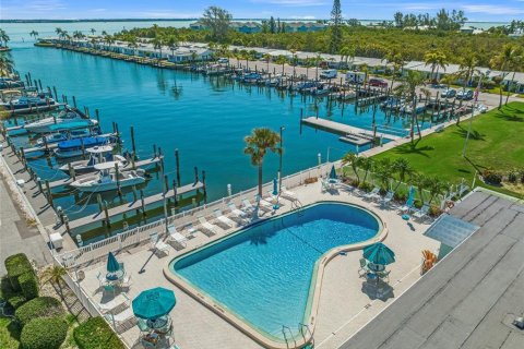 Condo in Longboat Key, Florida, 2 bedrooms  № 1797914 - photo 17