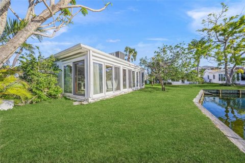 Condo in Longboat Key, Florida, 2 bedrooms  № 1797914 - photo 6