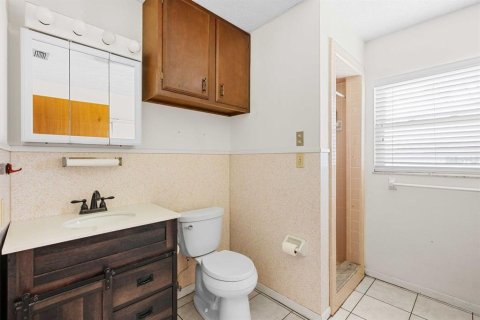House in Dade City, Florida 2 bedrooms, 176.98 sq.m. № 1876439 - photo 11
