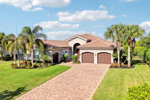 Villa ou maison à vendre à Palm Beach Gardens, Floride: 3 chambres, 315.59 m2 № 2246495 - photo 2