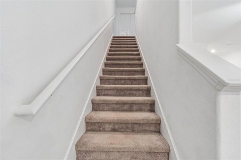 Townhouse in Wesley Chapel, Florida 3 bedrooms, 154.78 sq.m. № 2207696 - photo 24