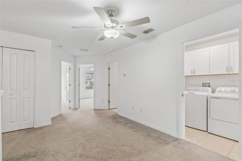 Townhouse in Wesley Chapel, Florida 3 bedrooms, 154.78 sq.m. № 2207696 - photo 28