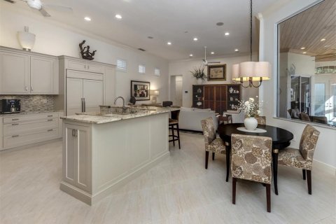Купить виллу или дом в Венеция, Флорида 8 комнат, 274.8м2, № 2093854 - фото 13