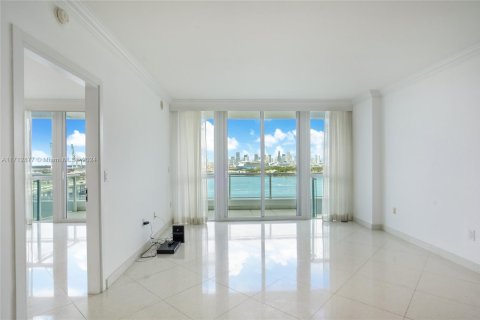 Condominio en venta en Miami Beach, Florida, 1 dormitorio, 72.37 m2 № 1694783 - foto 4