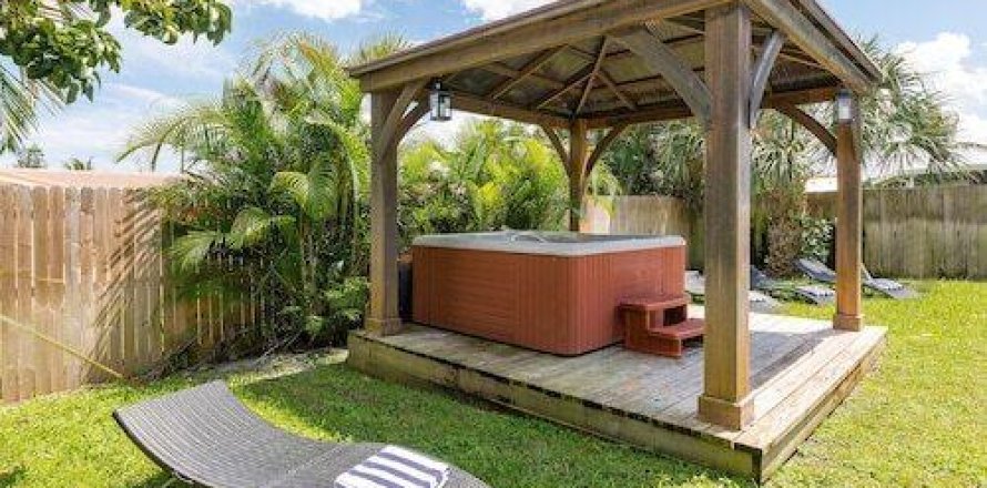 Casa en Boca Raton, Florida 5 dormitorios, 188.13 m2 № 1101266