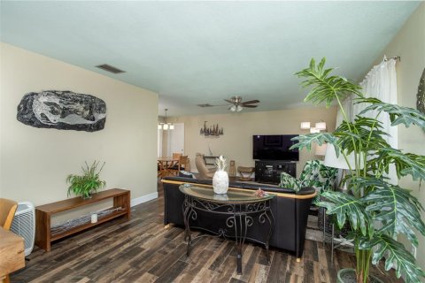 Villa ou maison à vendre à Seminole, Floride: 3 chambres, 147.06 m2 № 1900911 - photo 8