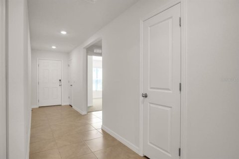Casa en alquiler en Wimauma, Florida, 4 dormitorios, 171.5 m2 № 2145540 - foto 6